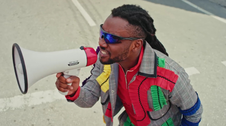 Peeps the Video of Pappy Kojo’s Busiswa-Assisted “Thomas Pompoy3yaw (Remix)"
